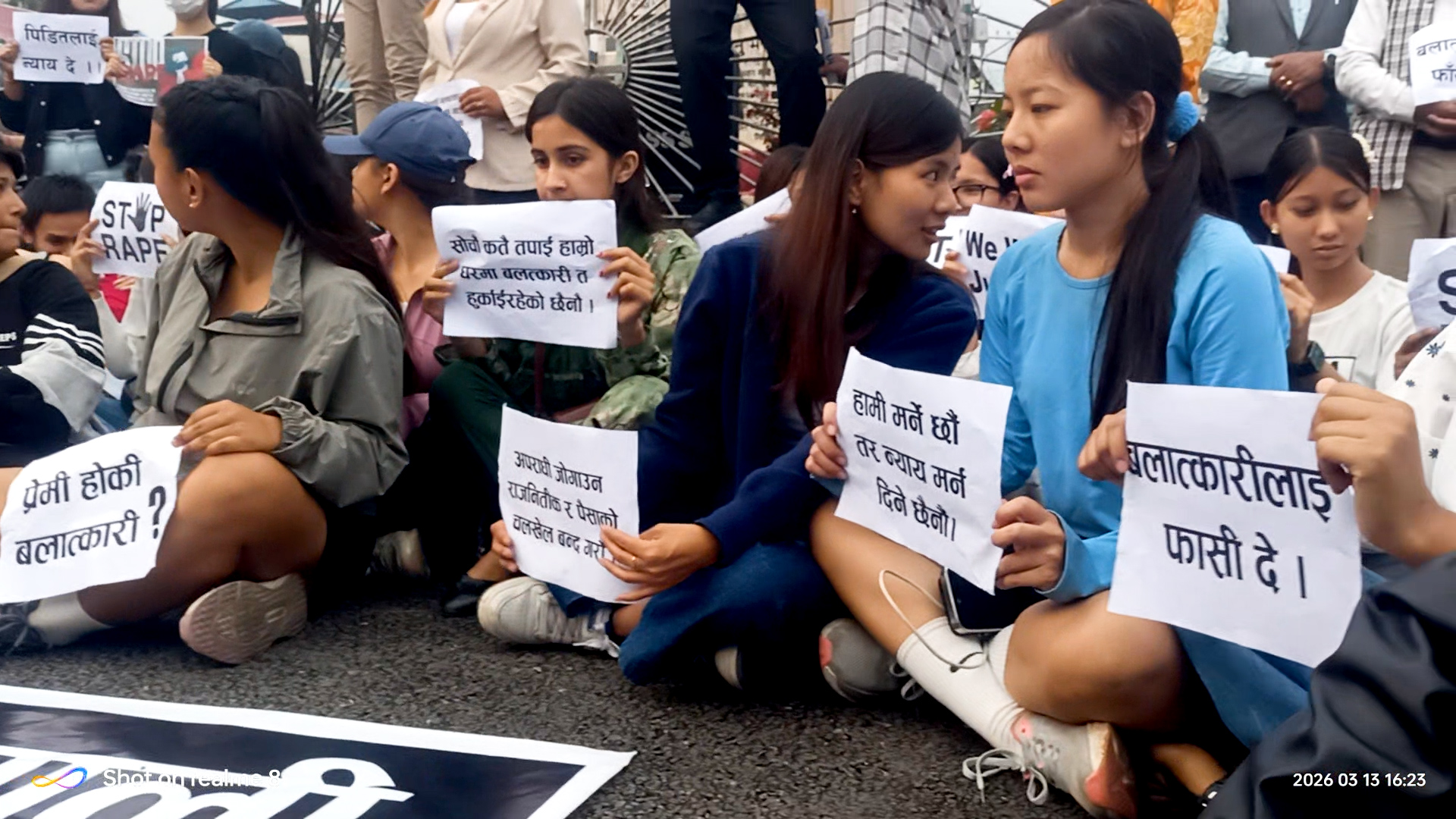 सुर्खेत वीरेन्द्रनगर–१ की १६ वर्षीया बलात्कारपछि ‘हत्या गरिएकी’ इनिशा विकको हत्यामा संलग्नमाथि कडा कारबाही गर्न माग